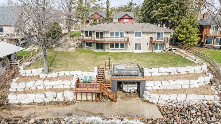 29 Grandview Crescent — photo 1