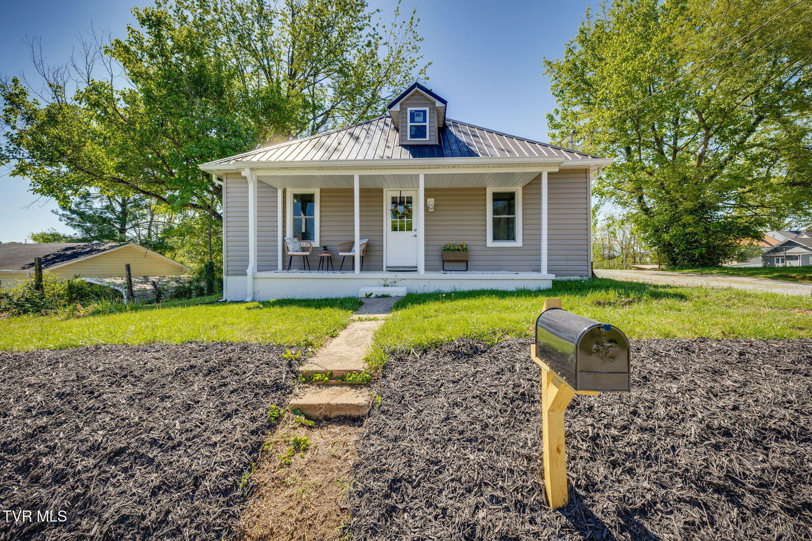 Property Photo:  112 Melrose Street  TN 37620 