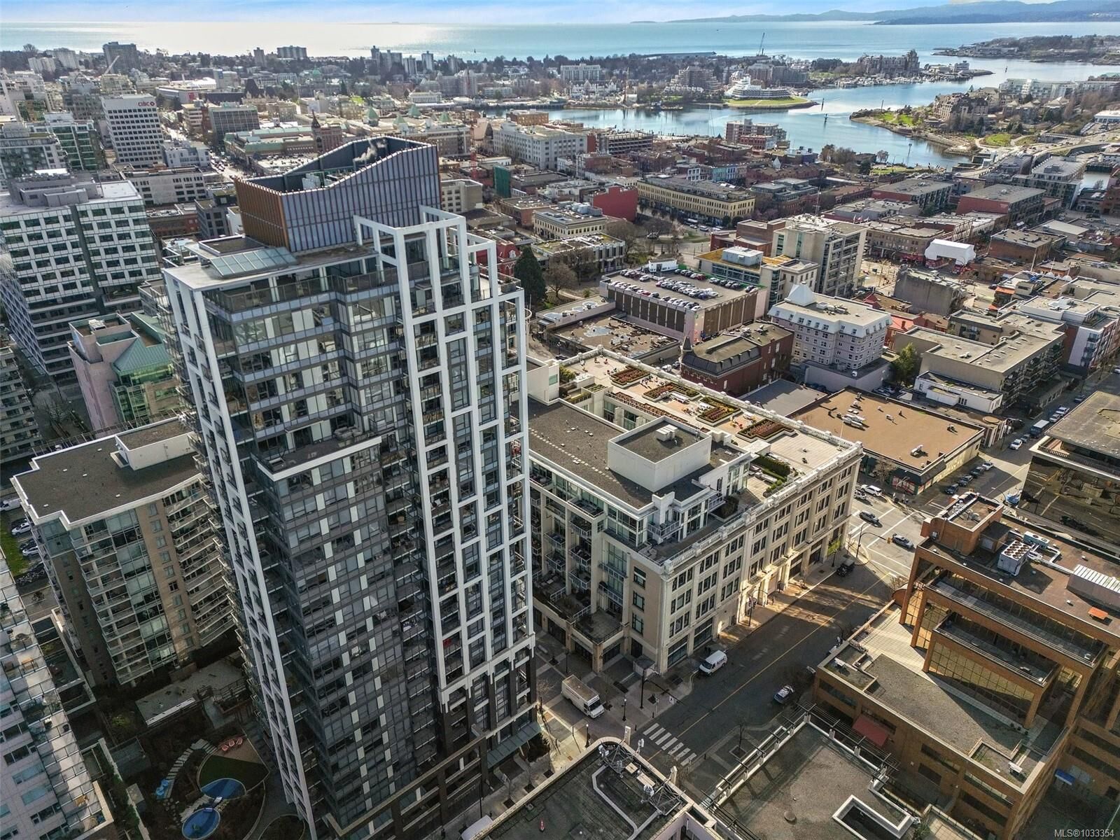 Property Photo:  777 Herald St 1106  BC V8T 0C7 