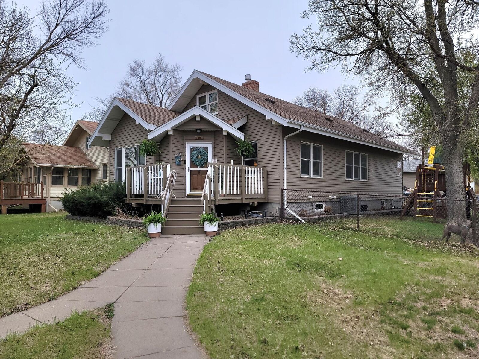Property Photo: 1302 S 2nd Street SD 57401