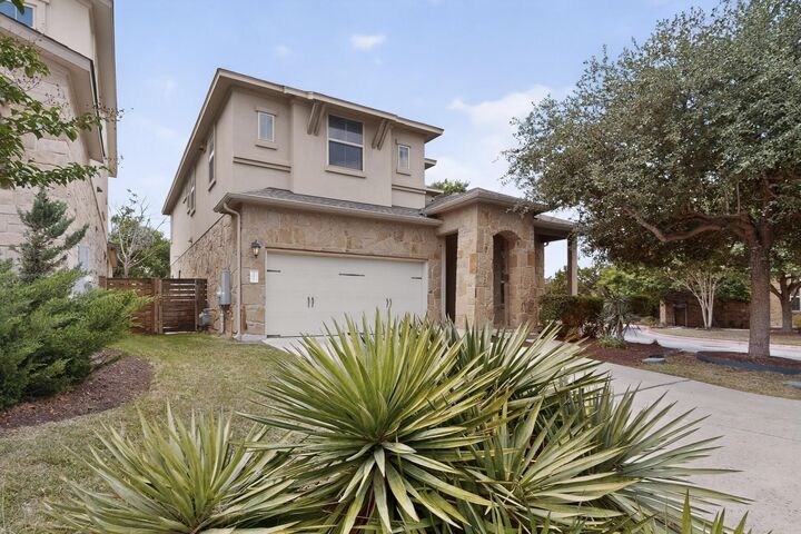 Property Photo:  10917 Hidden Caves 31  TX 78726 