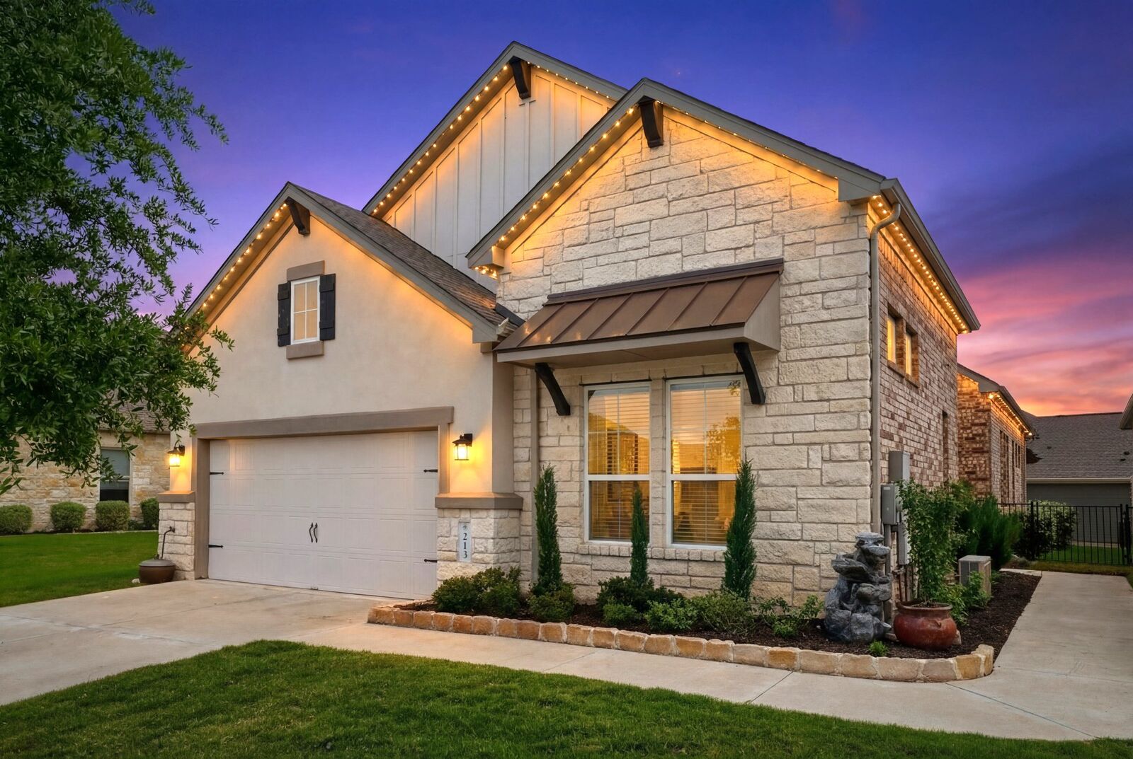 Property Photo:  213 Encore Drive  TX 78642 