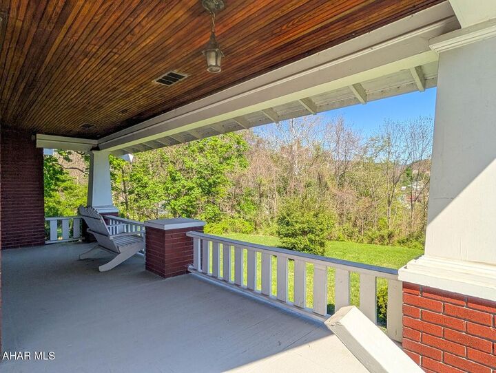 Property Photo:  89 Williams Street  PA 15537 