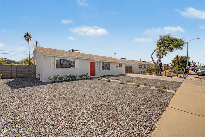 Property Photo:  1657 W Bedford Street  AZ 85201 