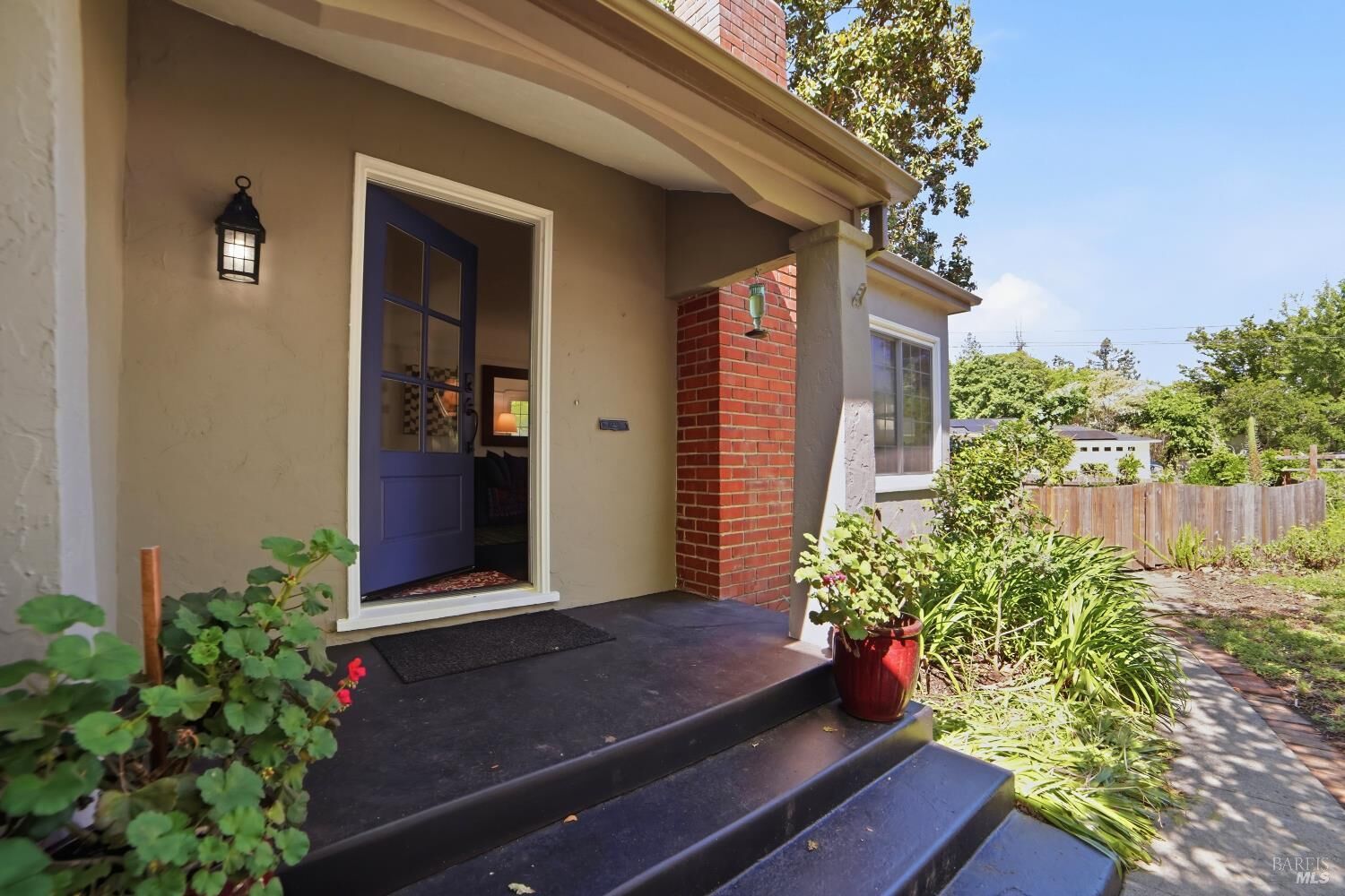 Property Photo: 231 Talbot Avenue CA 95405