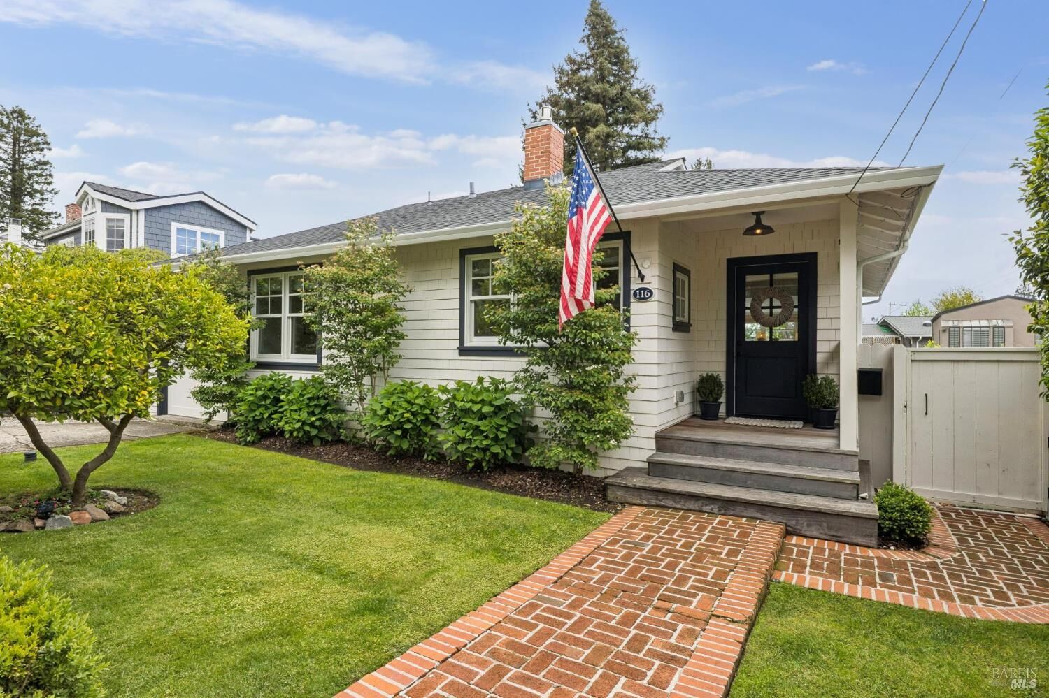 Property Photo:  116 La Goma Street  CA 94941 