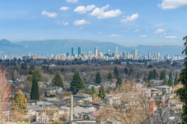 Property Photo: 3276 W 21st Avenue BC V6L 1L2