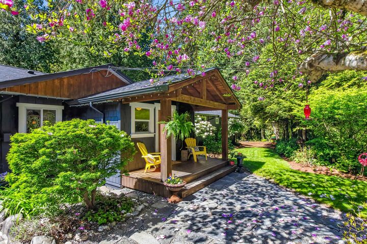 Property Photo: 11367 261 Street BC V2W 1H2