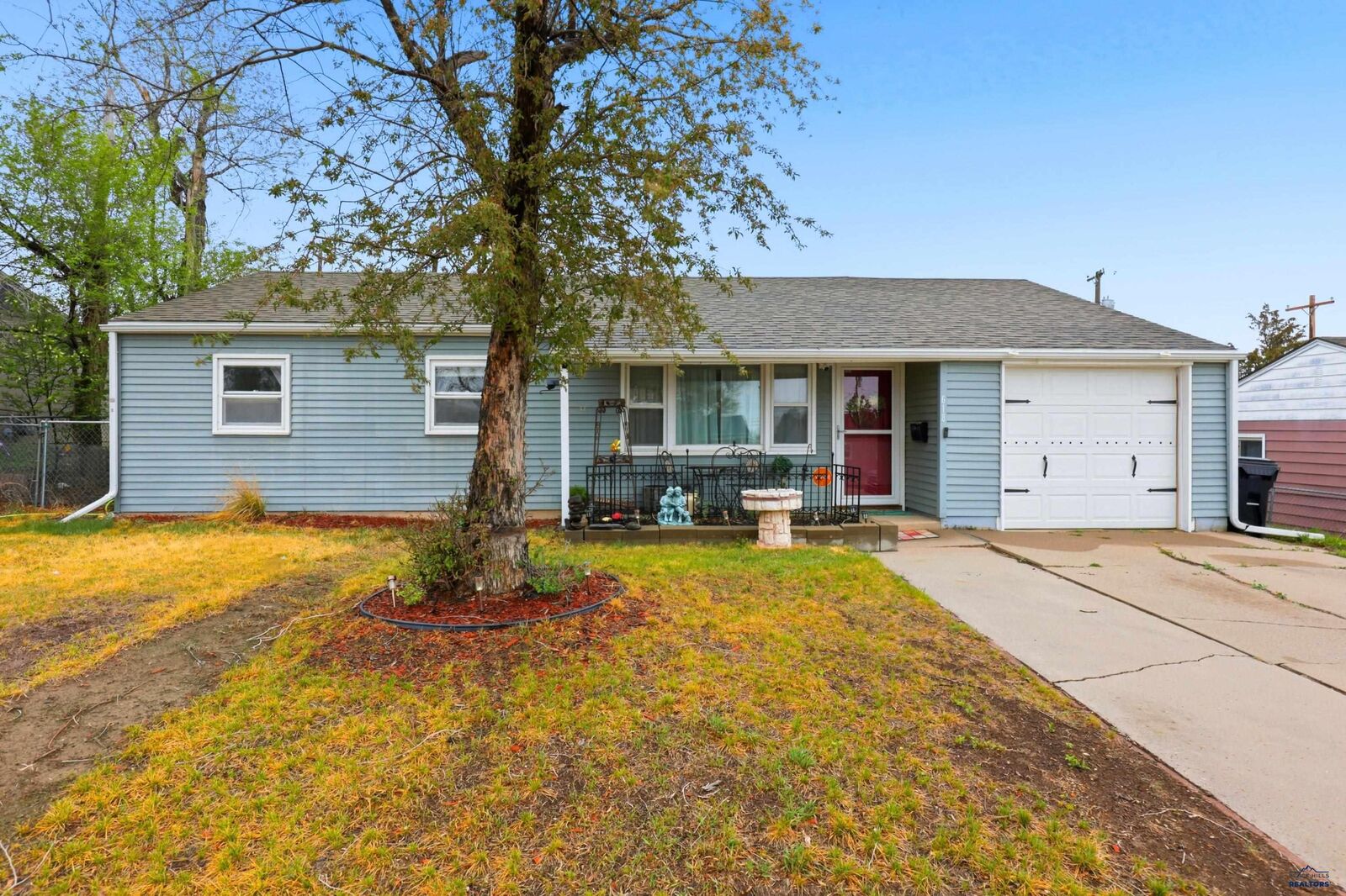 Property Photo: 618 E Indiana SD 57701