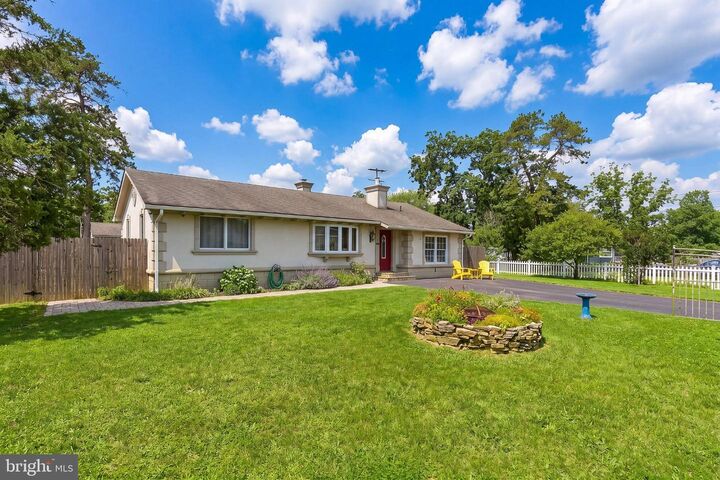 Property Photo: 26 Cherokee Drive NJ 08015