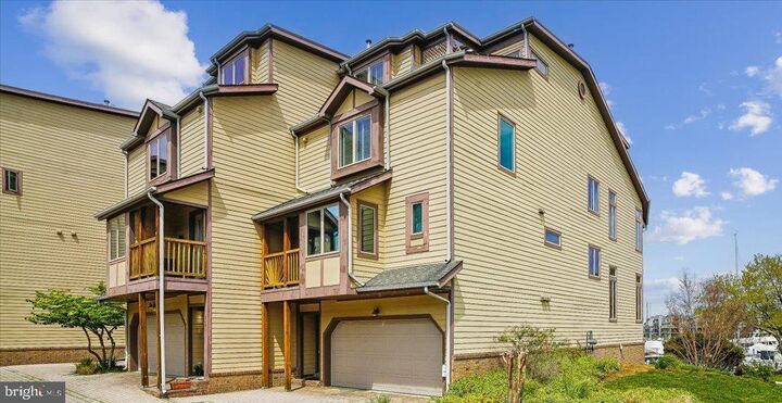 Property Photo:  7001 Clinton Court 7B  MD 21403 