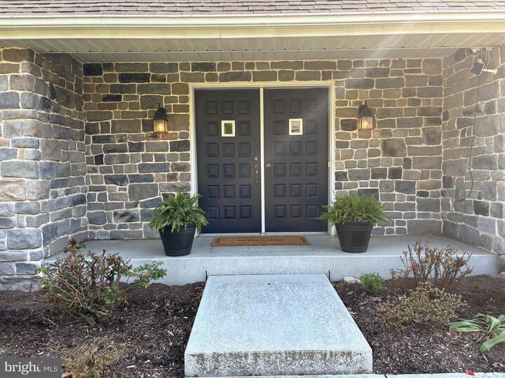 Property Photo:  320 Highland Road  PA 17033 