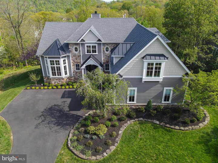 Property Photo:  111 Pinewood Circle  PA 18938 