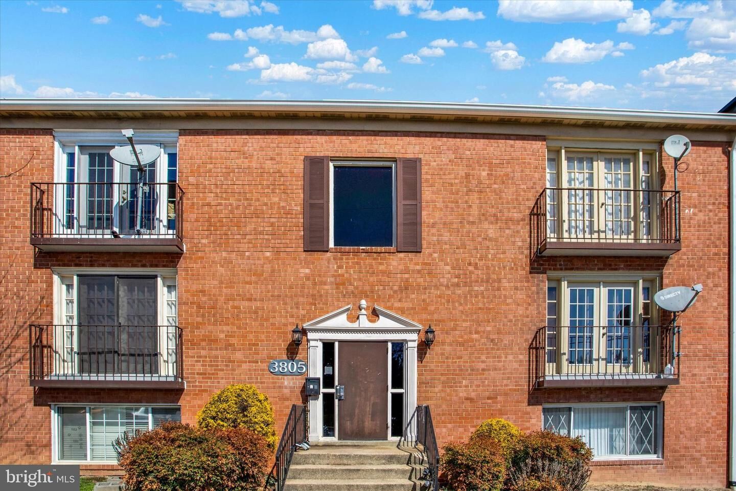 Property Photo:  3805 Swann Road 304  MD 20746 