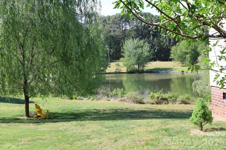 Property Photo:  2325 Perry Road  NC 28037 