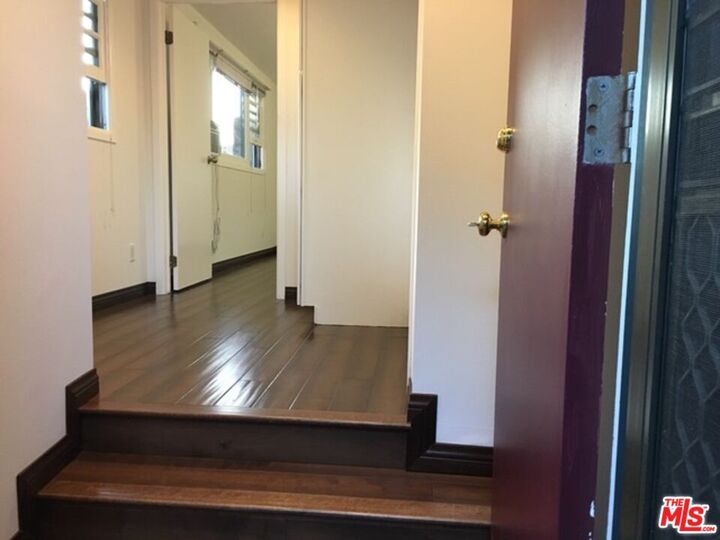 Property Photo:  3127 18th St  CA 90405 