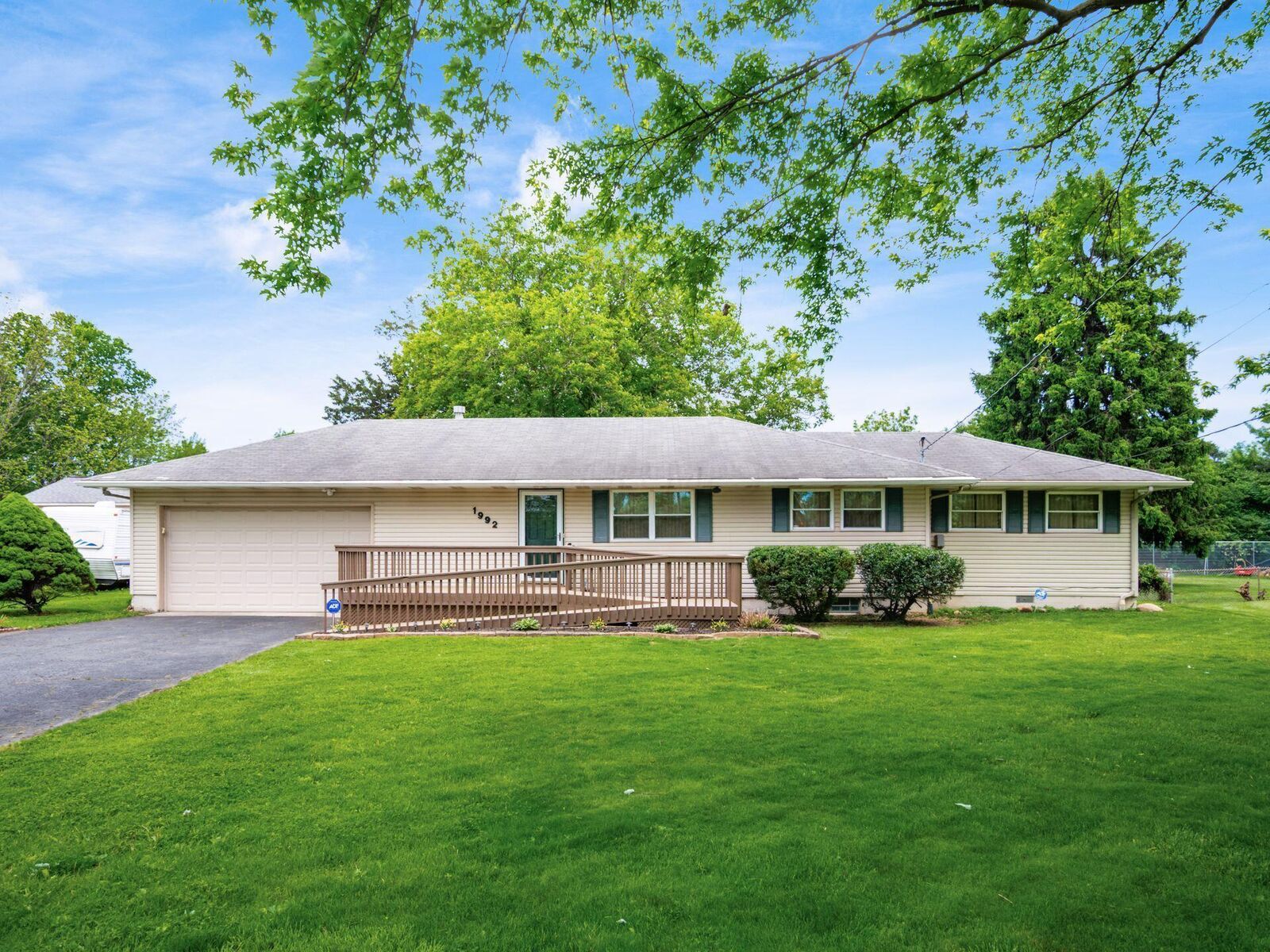 Property Photo:  1992 Brown Road  OH 43123 