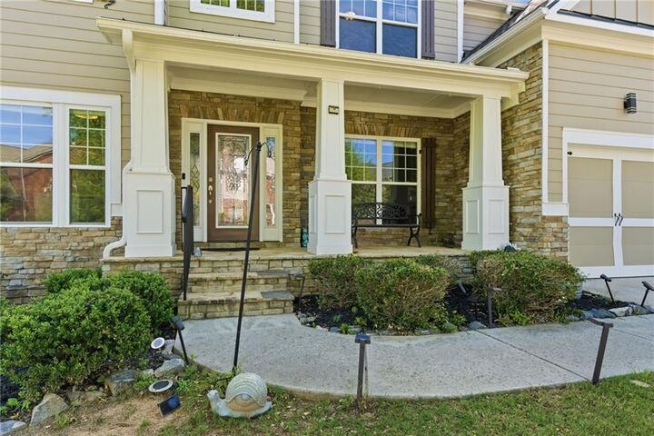 Property Photo: 4905 Shelbourne Drive GA 30041