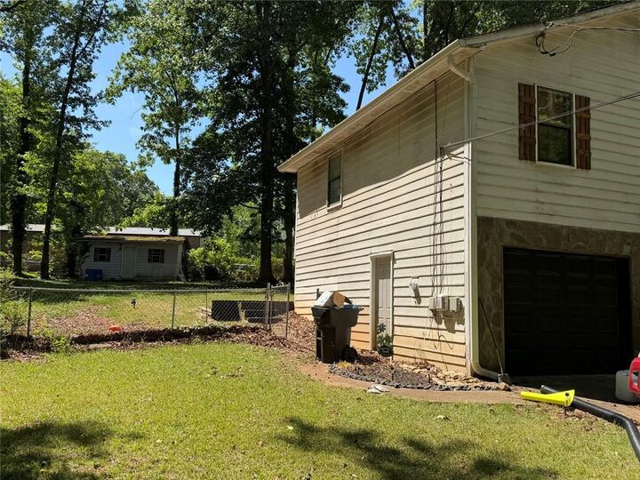Property Photo:  202 Blackhawk Trail  GA 30157 