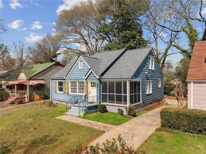 Property Photo:  1649 Beecher Street SW  GA 30310 