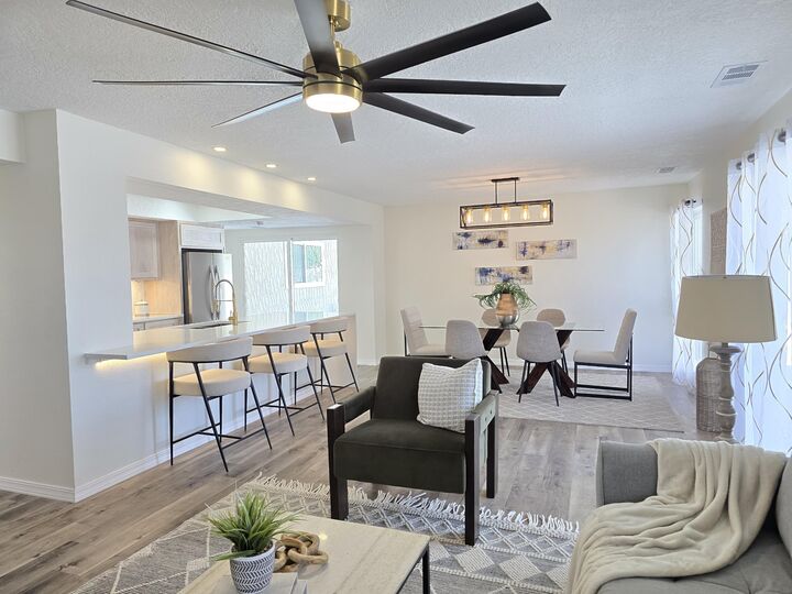 Property Photo: 1621 37th Street SE NM 87124