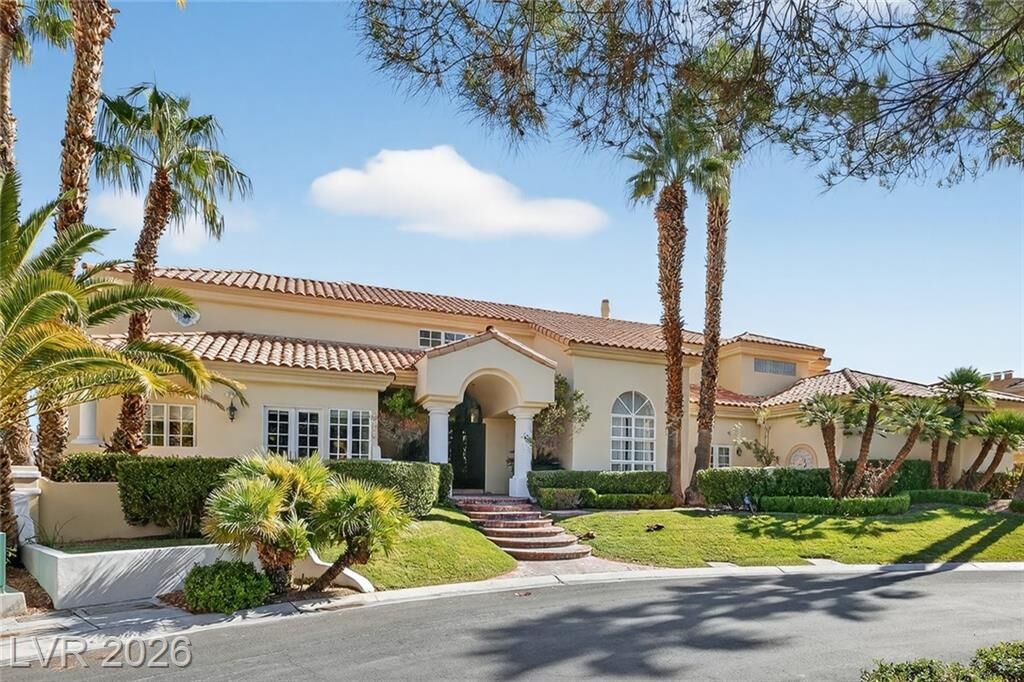 Property Photo: 22 Burning Tree Court NV 89113