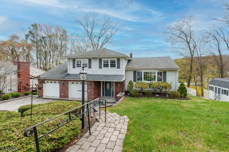 Property Photo:  20 Stony Hill Ct  NJ 07405 