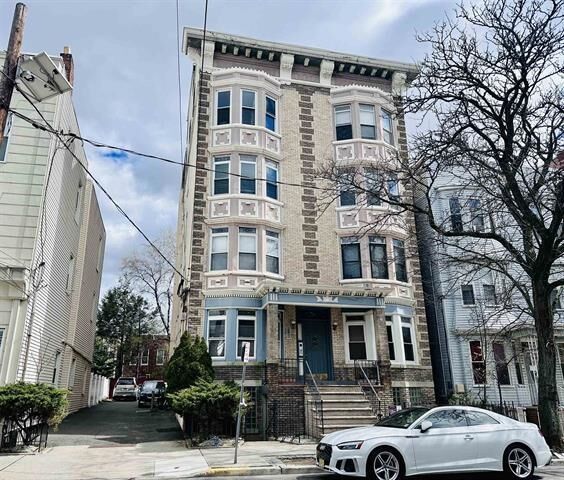 Property Photo:  310 Palisade Ave 12  NJ 07307 