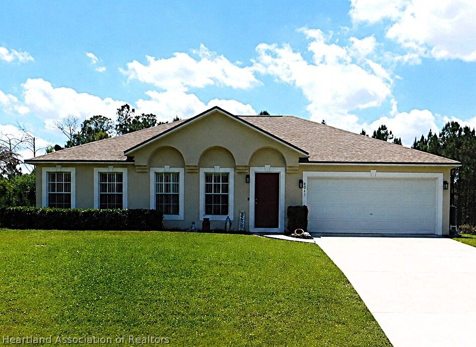 Property Photo:  8047 Ancha Street  FL 33872 