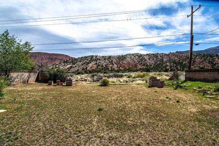 Property Photo:  475 S 300 E  UT 84720 