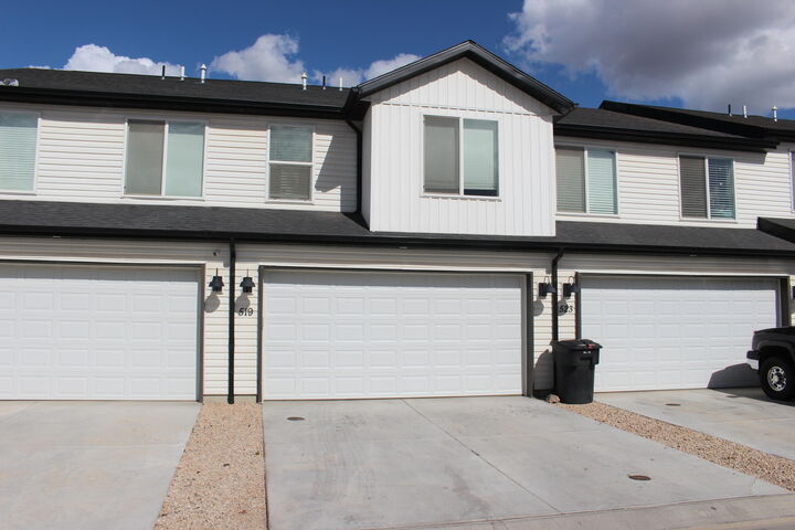 Property Photo:  519 S May Dr  UT 84720 