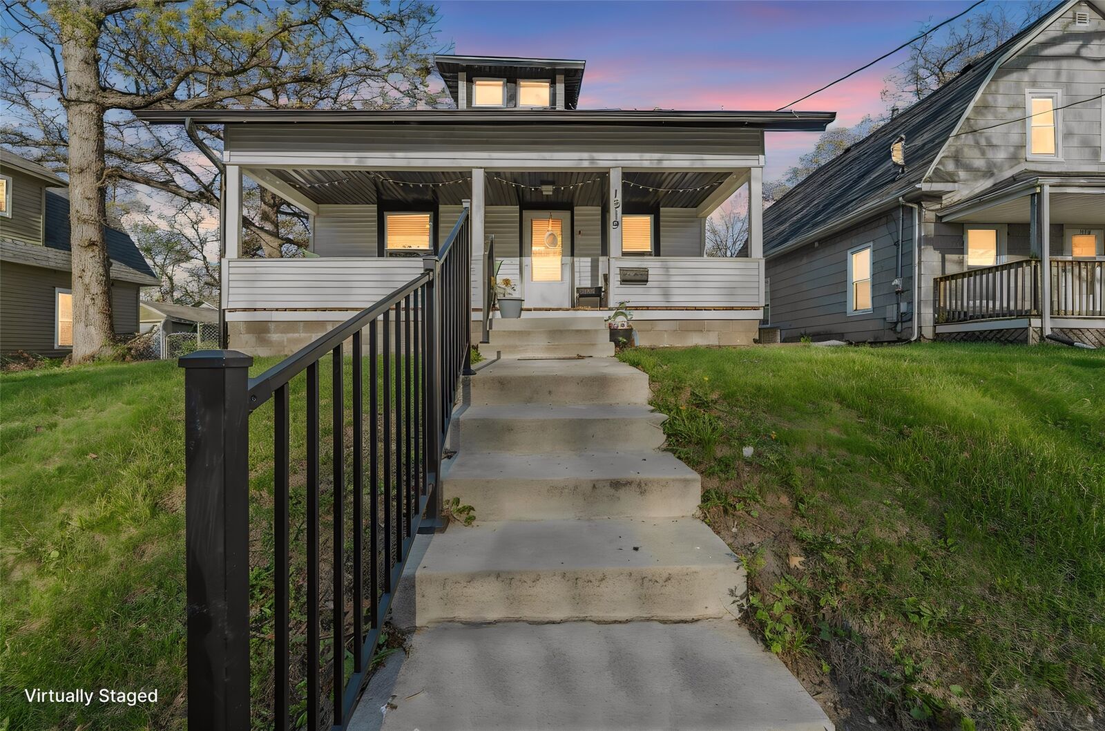 Property Photo:  1519 32nd Street  IA 50311 