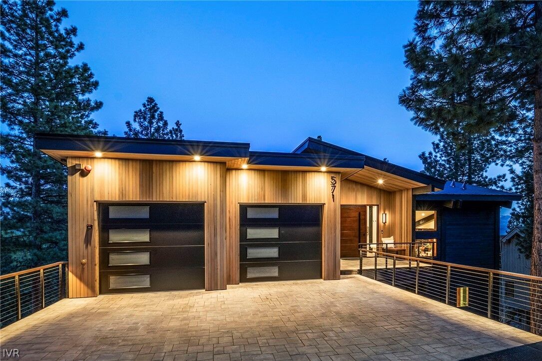 Property Photo:  571 Dale Drive  NV 89451 