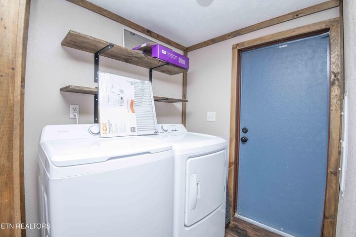 Property Photo:  629 Yarnell Rd  TN 37716 