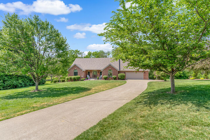 Property Photo: 154 Brookview Drive KY 40475