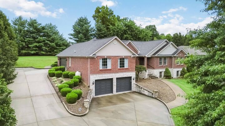 Property Photo:  147 Kolsons Landing Drive  KY 42503 