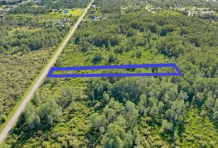 Property Photo:  2630 NE 37th Avenue  FL 34120 