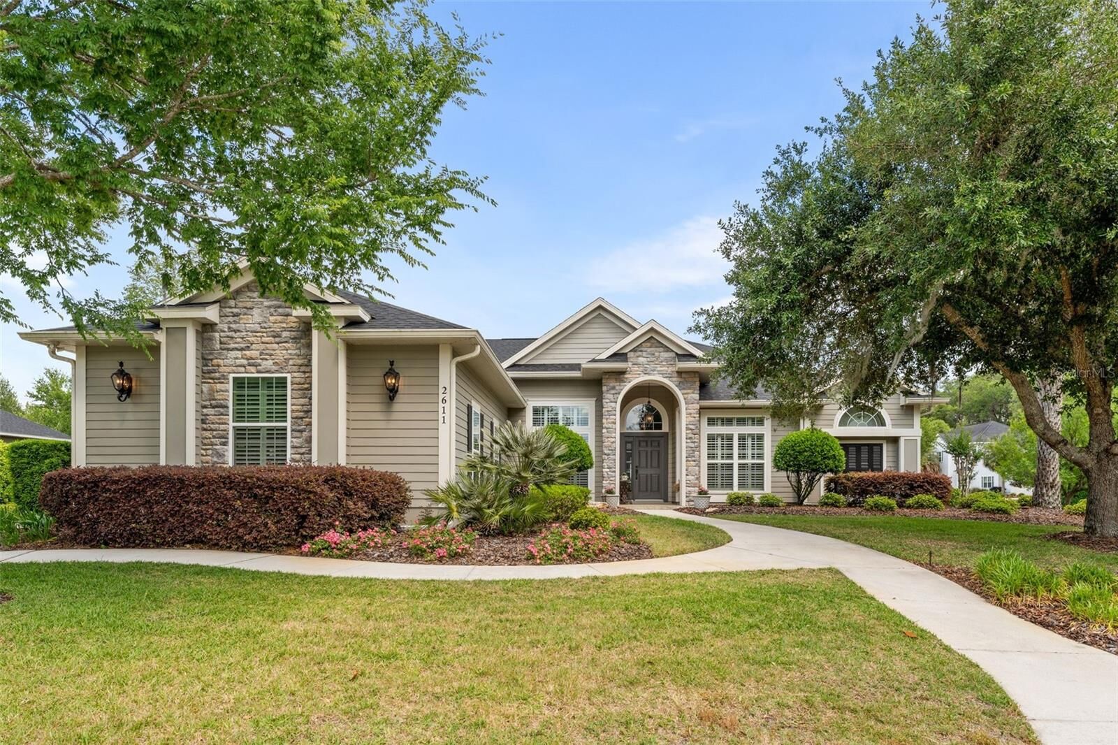 Property Photo:  2611 NW 138th Terrace  FL 32606 