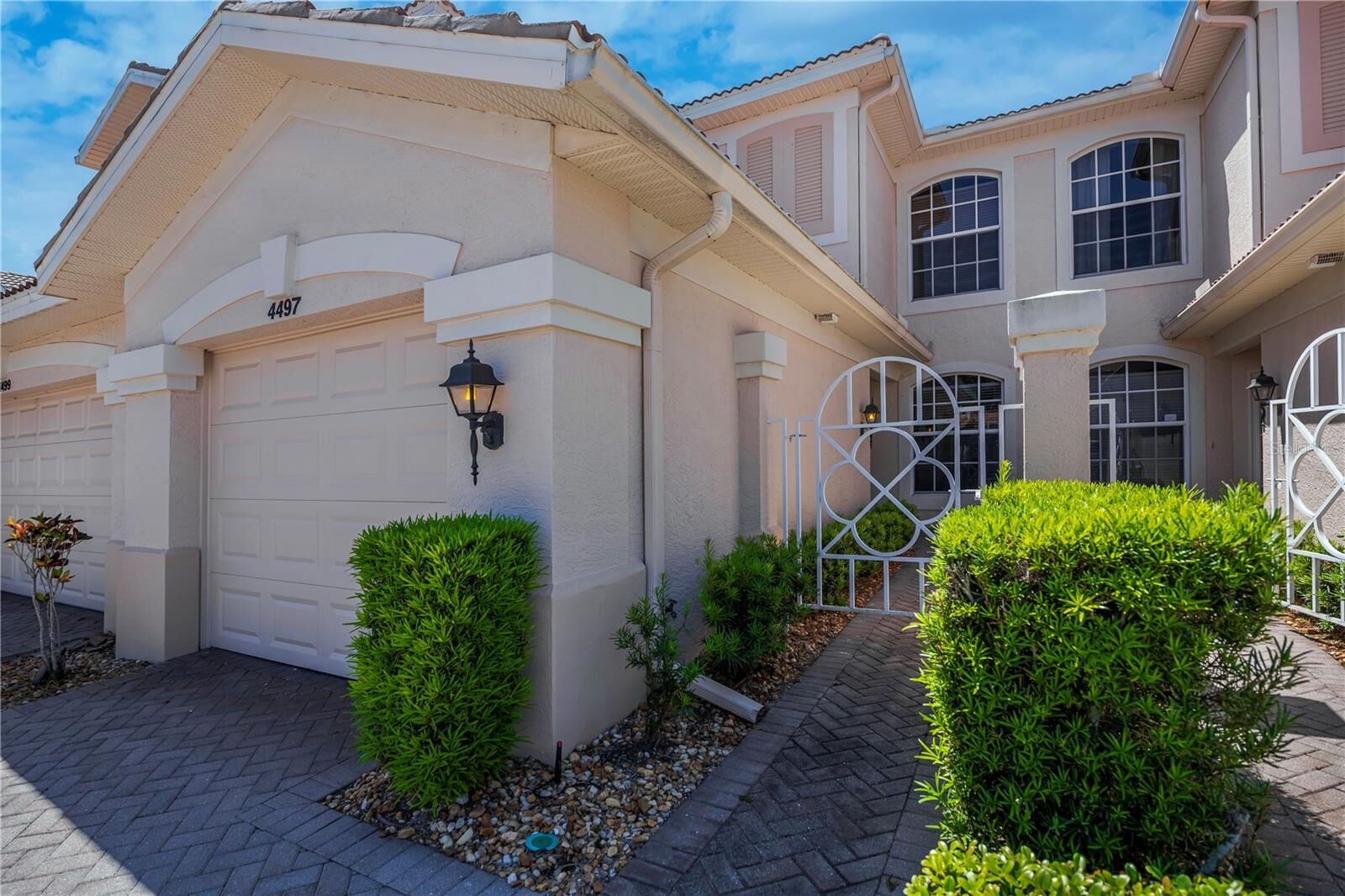 Property Photo:  4497 Streamside Court 1807  FL 34238 