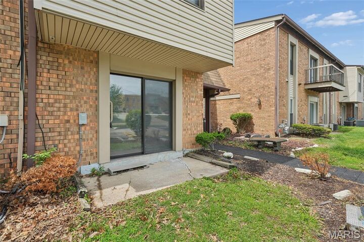 Property Photo:  1279 Guelbreth Lane 207  MO 63146 