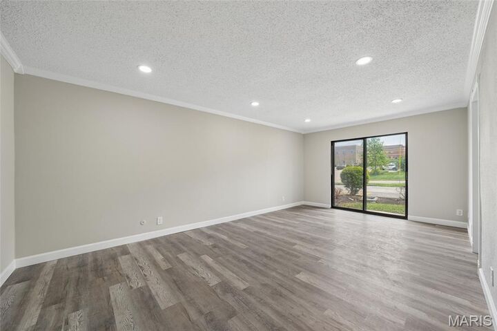 Property Photo:  1279 Guelbreth Lane 207  MO 63146 