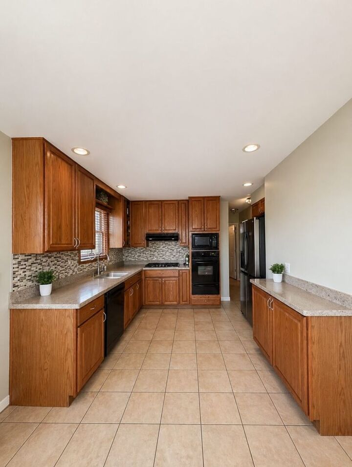 Property Photo:  8405 Melvina Avenue  IL 60459 