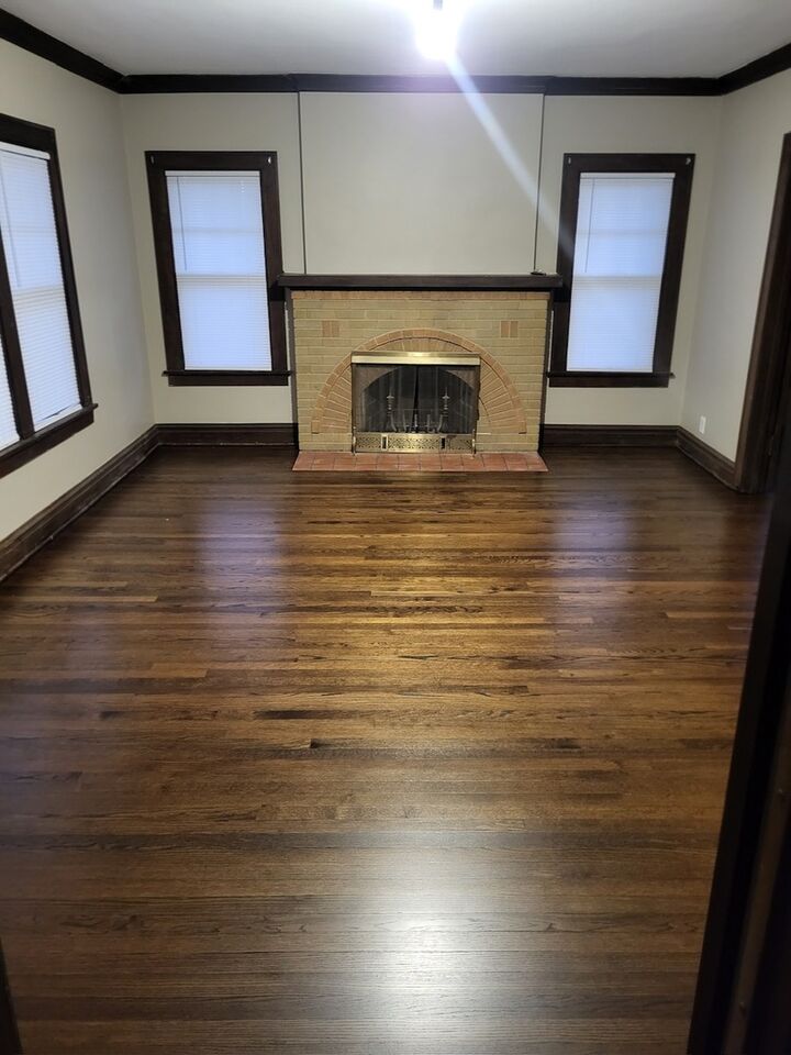 Property Photo:  310 Whittier Avenue 2  IL 60435 