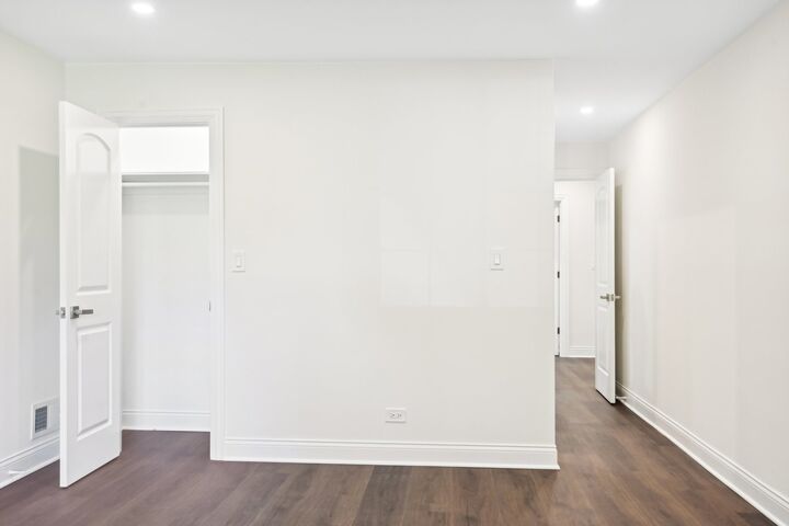 Property Photo:  1420 Magnolia Street  IL 60025 