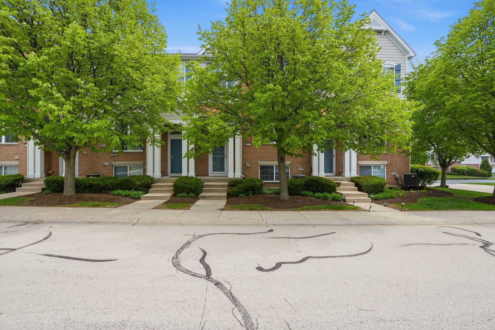 Property Photo:  1149 Chelsea Drive  IL 60047 