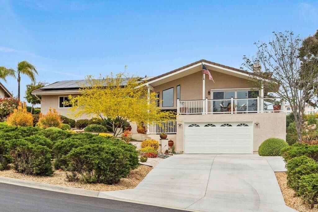 Property Photo:  28310 Glenmeade Way  CA 92026 