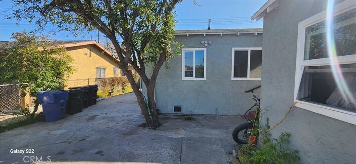 Property Photo:  1726 W 55th St  CA 90062 