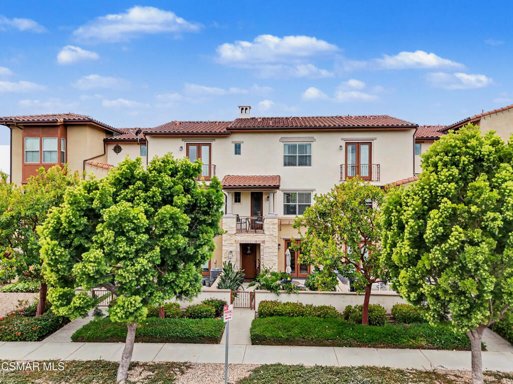 Property Photo:  189 Westpark Court 203  CA 93012 
