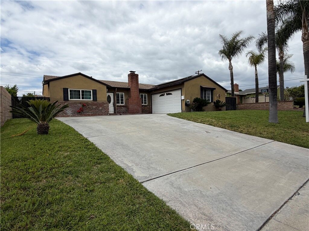 Property Photo:  617 N Del Norte  CA 91764 