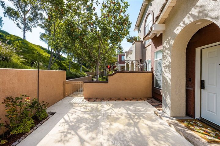 Property Photo:  82 Santa Barbara Court  CA 92610 